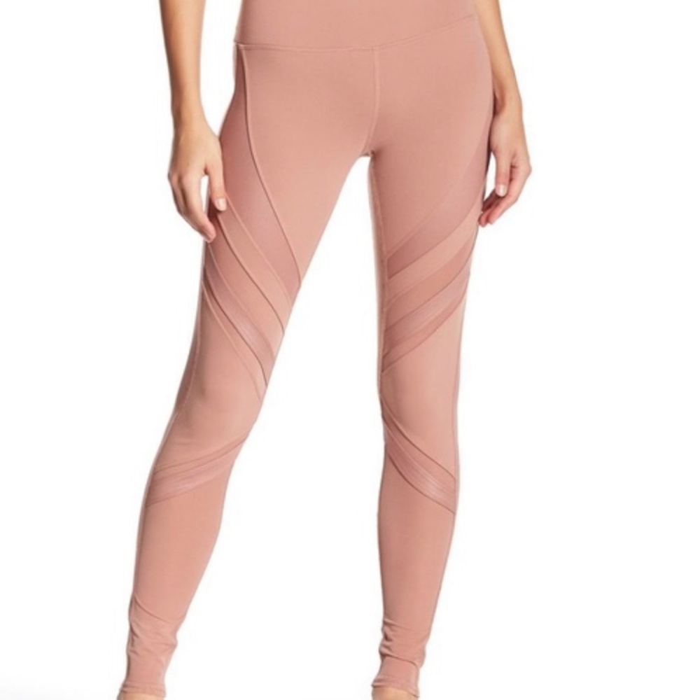 Alo Yoga Mesh Leggings in dusty pink M